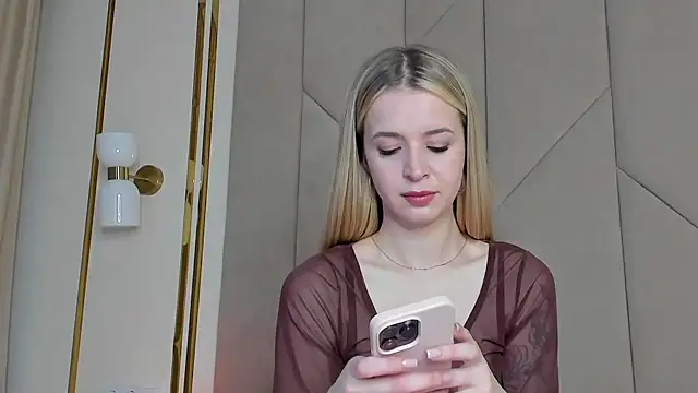 Touch me online show from 01-09-26, 05:15