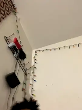 Snapshot of DanBfl chatting on 10-22-25, 11:59 DanBfl online show from 10-22-25, 11:59