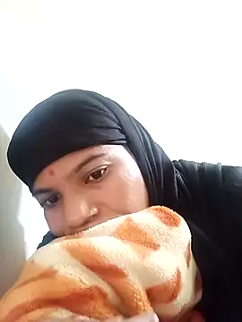 Snapshot of Rubi_sarma chatting on 10-04-25, 01:36 Rubi sarma online show from 10-04-25, 01:36