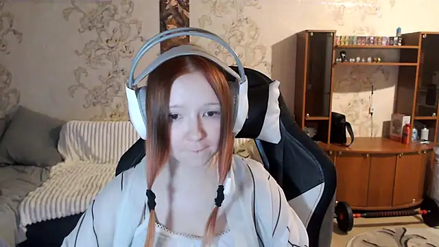 Snapshot of PansyBorriello chatting on 09-25-25, 04:21 PansyBorriello online show from 09-25-25, 04:21