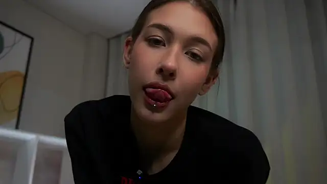 EviaRabasca online show from 09-28-25, 11:59