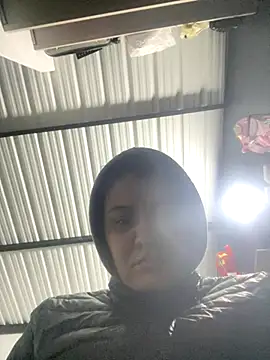 Madyson94 online show from 11-18-25, 10:52