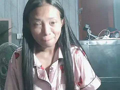 pinayhotii online show from 11-16-25, 09:20