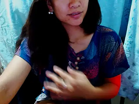 Snapshot of im_all_y0urs chatting on 09-10-25, 03:06 im all y0urs online show from 09-10-25, 03:06