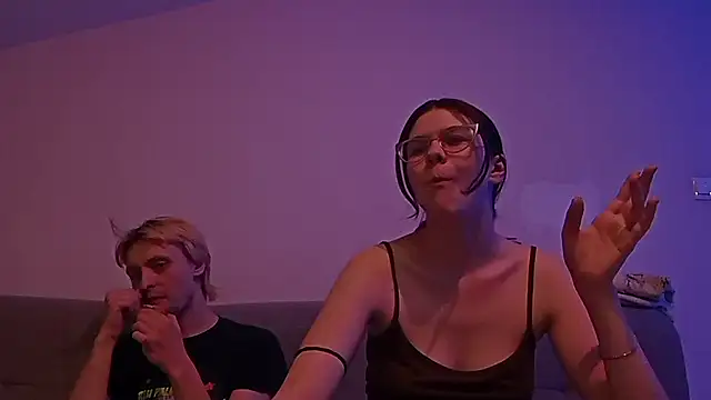 LaVostraDorothy online show from 03-21-26, 08:01