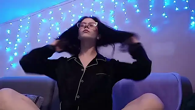 LaVostraDorothy online show from 03-26-26, 08:25