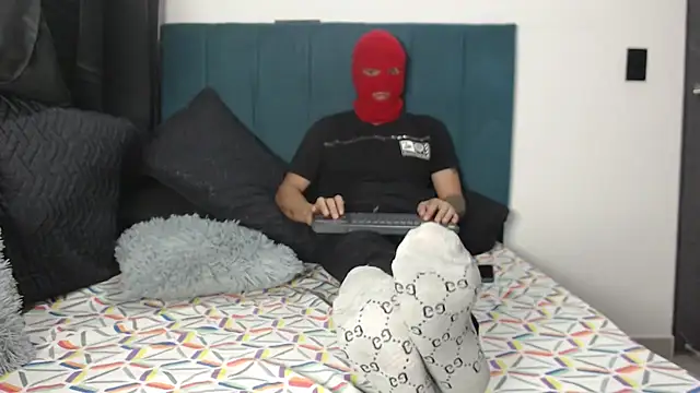 Warmteam777 online show from 09-27-25, 12:26