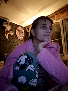 Snapshot of Kimberly_Wolker chatting on 10-15-25, 04:18 Kimberly Wolker online show from 10-15-25, 04:18