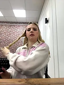 Sky Cutie online show from 01-13-26, 05:24