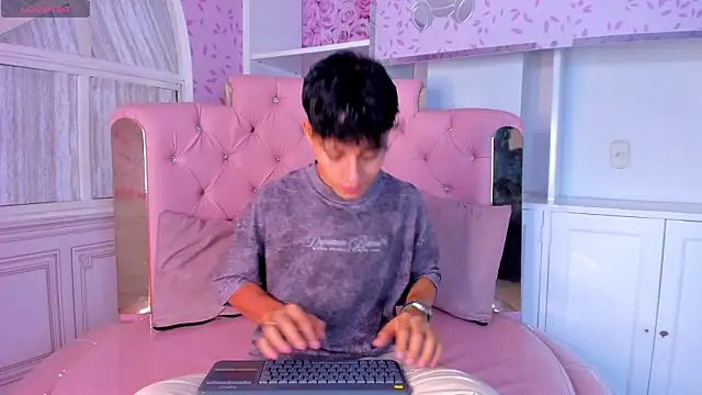 Dani rivass online show from 03-11-26, 11:38