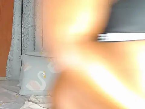 Snapshot of SEXY_MANDYY chatting on 10-30-25, 04:36 SEXY MANDYY online show from 10-30-25, 04:36