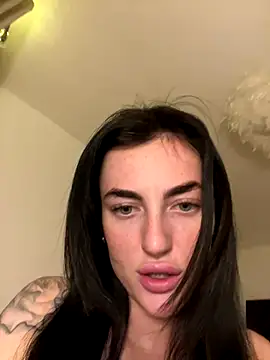 Snapshot of Bethbooxo chatting on 11-09-25, 07:12 Bethbooxo online show from 11-09-25, 07:12