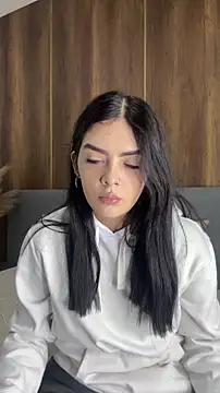 AliceRitter online show from 11-27-25, 05:26