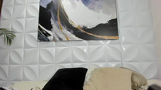 Emma cartter1 online show from 10-10-25, 09:30