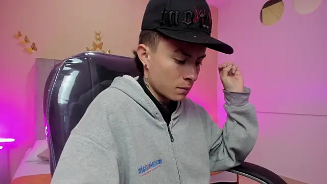 Nascary Fox online show from 03-25-26, 12:55