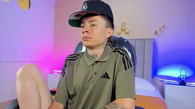 Nascary Fox online show from 04-23-26, 01:13