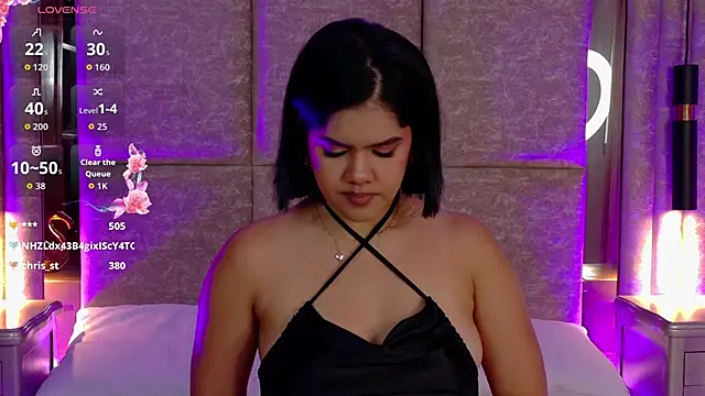 Martina-Roberts- online show from 10-29-25, 04:15