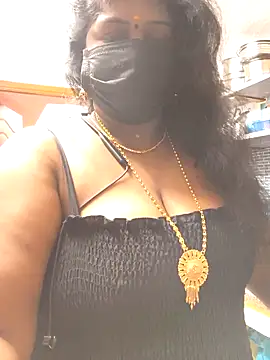 Snapshot of bakyasree143 chatting on 10-24-25, 02:08 bakyasree143 online show from 10-24-25, 02:08