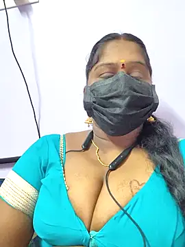 Snapshot of bakyasree143 chatting on 10-30-25, 05:57 bakyasree143 online show from 10-30-25, 05:57