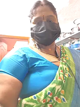 Snapshot of bakyasree143 chatting on 11-10-25, 02:32 bakyasree143 online show from 11-10-25, 02:32