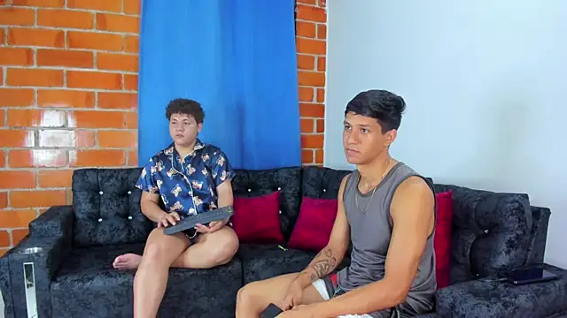 Snapshot of Robertmiller21 chatting on 10-31-25, 10:11 Robertmiller21 online show from 10-31-25, 10:11