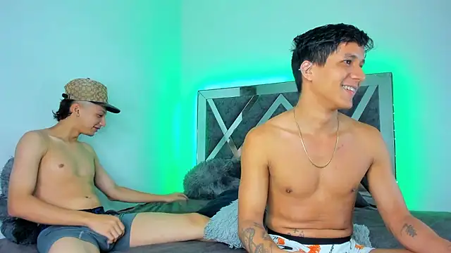 Snapshot of Robertmiller21 chatting on 02-26-26, 06:18 Robertmiller21 online show from 02-26-26, 06:18