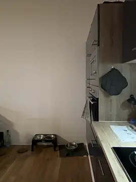 Snapshot of stelli_99 chatting on 10-22-25, 03:45 stelli 99 online show from 10-22-25, 03:45