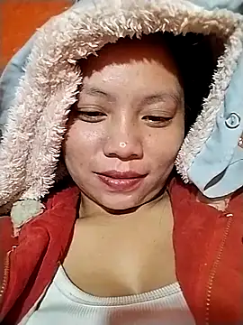 Snapshot of venu00 chatting on 11-19-25, 01:55 venu00 online show from 11-19-25, 01:55