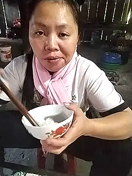 Snapshot of venu00 chatting on 12-01-25, 03:00 venu00 online show from 12-01-25, 03:00