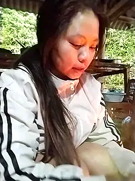 Snapshot of venu00 chatting on 12-14-25, 12:16 venu00 online show from 12-14-25, 12:16