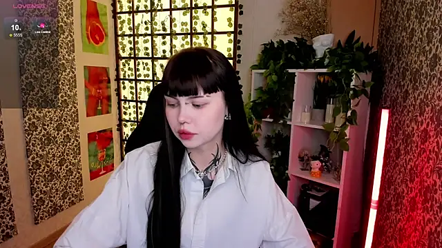 Snapshot of Morana_Batt chatting on 09-18-25, 01:51 Morana Batt online show from 09-18-25, 01:51