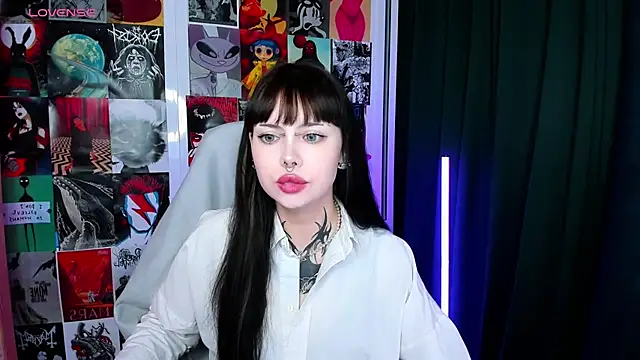 Snapshot of Morana_Batt chatting on 09-26-25, 01:53 Morana Batt online show from 09-26-25, 01:53