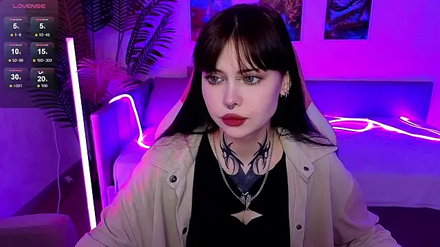 Snapshot of Morana_Batt chatting on 10-20-25, 01:39 Morana Batt online show from 10-20-25, 01:39