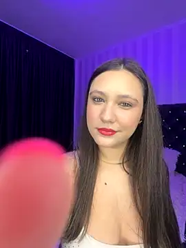 Snapshot of Amber_Lia chatting on 10-16-25, 08:10 Amber Lia online show from 10-16-25, 08:10