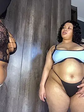 Ebony Warlock  online show from 12-16-25, 08:52