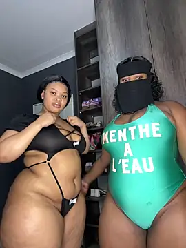 Ebony Warlock  online show from 02-17-26, 08:26