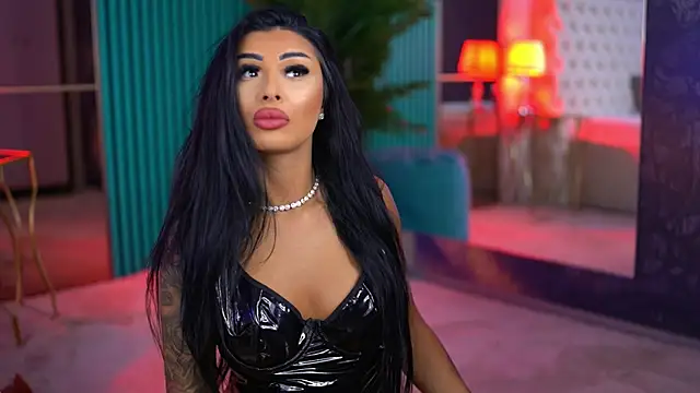 Snapshot of ArabellaPosh chatting on 10-24-25, 05:04 ArabellaPosh online show from 10-24-25, 05:04