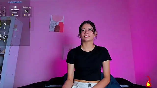 Georgina Ferri  online show from 11-25-25, 05:13