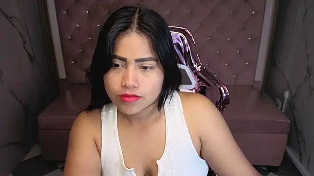 Victoria b  online show from 11-22-25, 08:19