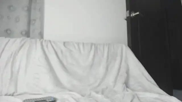 mila dash online show from 11-29-25, 02:03