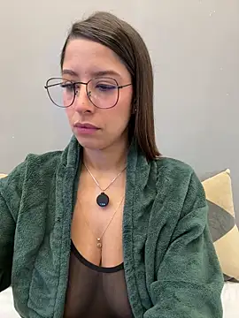 luvely online show from 04-18-26, 08:20