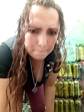 Snapshot of VERONICA__03 chatting on 10-26-25, 05:52 VERONICA 03 online show from 10-26-25, 05:52