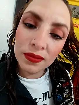 Snapshot of VERONICA__03 chatting on 11-08-25, 02:17 VERONICA 03 online show from 11-08-25, 02:17