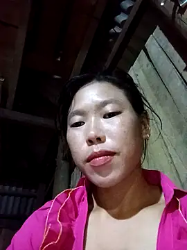 Snapshot of Ngocmi909 chatting on 10-13-25, 12:38 Ngocmi909 online show from 10-13-25, 12:38
