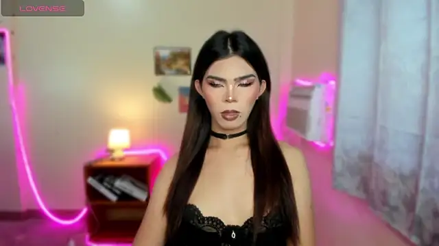 dianne swift online show from 11-25-25, 03:06