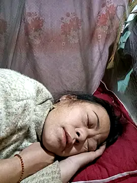 Snapshot of Sa2mh20 chatting on 11-28-25, 04:42 Sa2mh20 online show from 11-28-25, 04:42