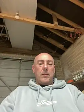 Richmcgee online show from 04-04-26, 07:22