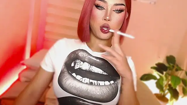 Snapshot of MissRumi_Hunter chatting on 12-01-25, 08:30 MissRumi Hunter online show from 12-01-25, 08:30