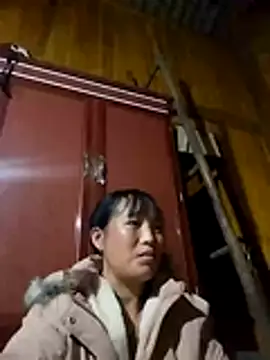 Snapshot of miss-su chatting on 10-23-25, 10:41 miss-su online show from 10-23-25, 10:41