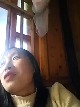 Snapshot of miss-su chatting on 10-27-25, 01:20 miss-su online show from 10-27-25, 01:20